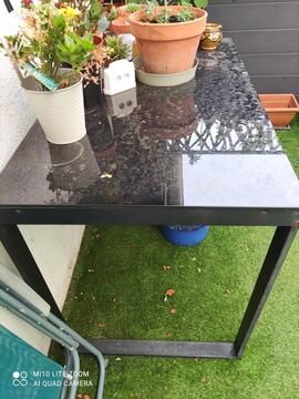 table en verre pour jardin