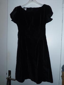 Vêtements noirs taille 36 et 38