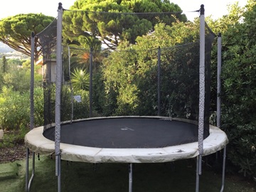 trampoline