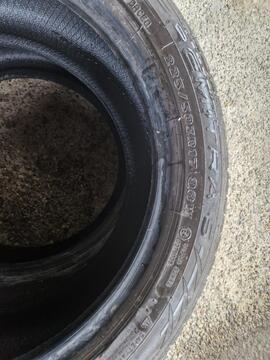 Pneus 225/50 R 17