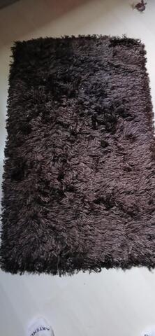 TAPIS NOIR