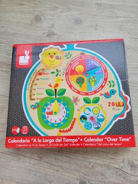 calendrier en bois espagnol enfant