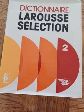 dictionnaire illustré en trois volumes