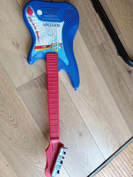 guitare enfant jouet