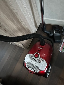 aspirateur très peu servi