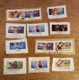 12 timbres 100 ans Disney