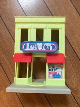 jeu maison en plastique