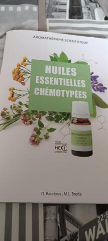 livre huiles essentielles