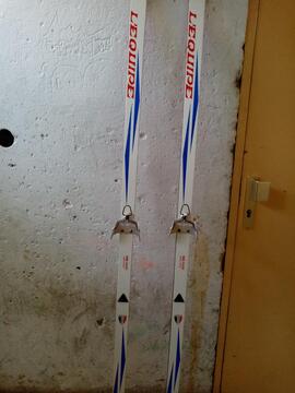 Skis