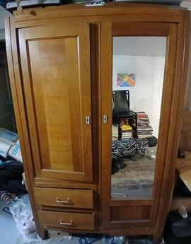 Donne armoire bois 180*110*50cm