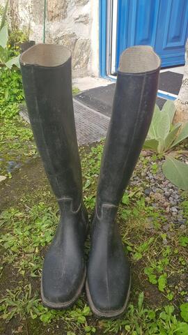 bottes de cheval en plastique