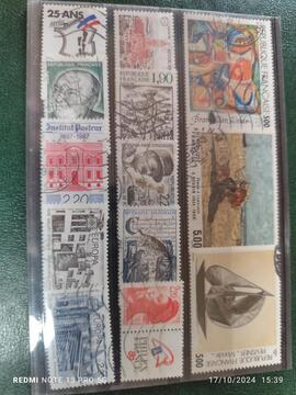 lot unique timbres Français 17/10