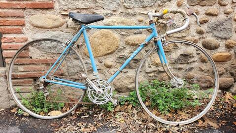 Vélo de course à restaurer