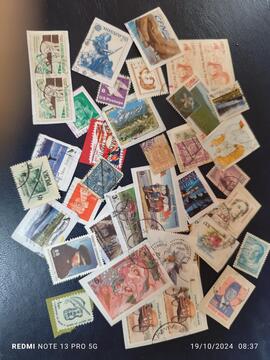 gros lot timbres étrangers 18/10