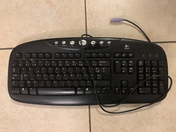 Clavier Logitech