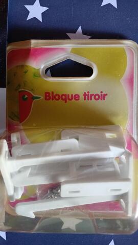 bloque-tiroirs blancs