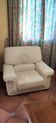 FAUTEUIL CUIR VACHETTE PLEINE FLEUR