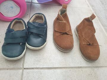 lot 2 chaussures T/21