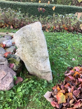 petit « menhir »