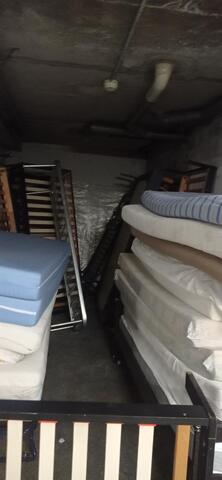 sommier et matelas 1 personnes