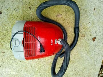 aspirateur bluesky 1500w