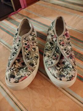 chaussures fleuries 39