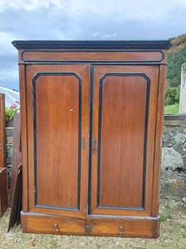 Armoire ancienne en bois