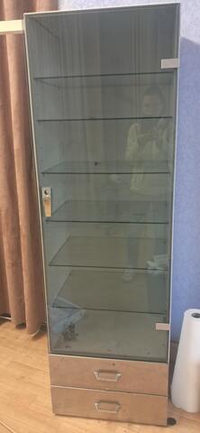 armoire vitrine