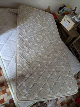 2 matelas