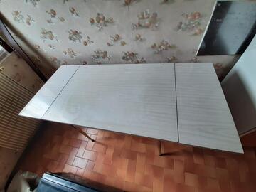 table de cuisine en formica