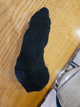 Paire chaussettes noires sport jamais servies