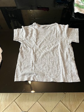 T shirt ( H&M )