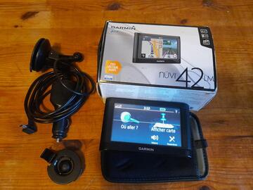 GPS Garmin Nuvi 42 LM