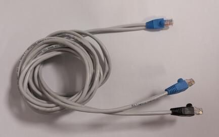 Câble RJ45 Cat5+ en Y (1 connecteur Mâle vers 2 connecteurs Mâles), longueur 2m50