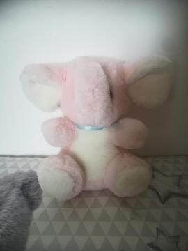 peluche éléphant Rose