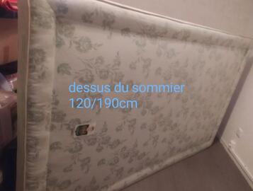 sommier lit tapissier