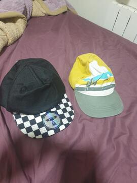 lot 2 casquettes