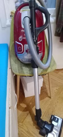 aspirateur balai