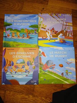 4 Livres Hachette