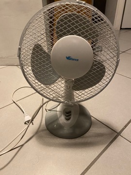 Donne ventilateur pour pièces ou réparation