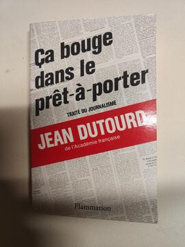 Livre "Ça bouge dans le prêt-à-porter" de Jean Dutourd