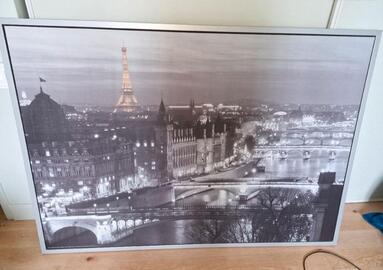 cadre tableau vue de Paris ikea