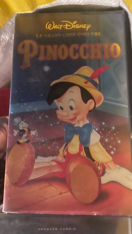 Cassettes VHS Disney et autres