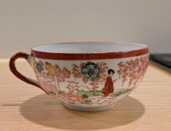 Tasses chinoises anciennes en porcelaine