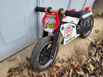 Moto en bois enfant