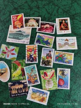 lot unique timbres Français 2005