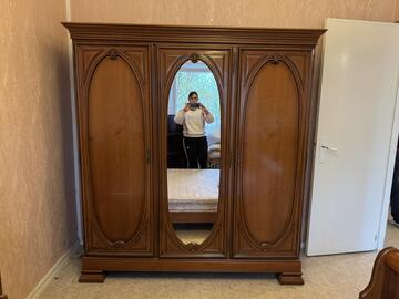 Armoire