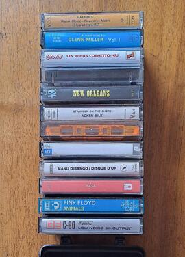 lot de cassettes audio