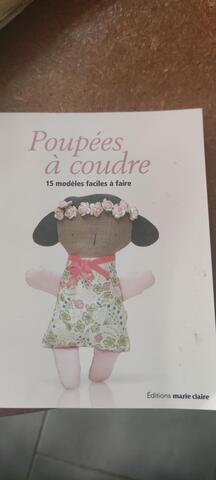 poupées a coudre