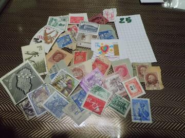 lot de timbres monde lot 25